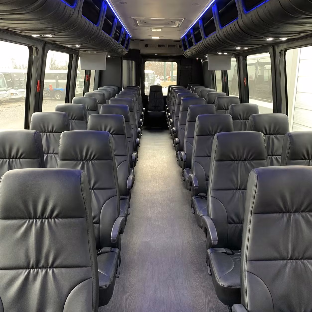 minibus rentals for west covina classroom groups and smaller field trips